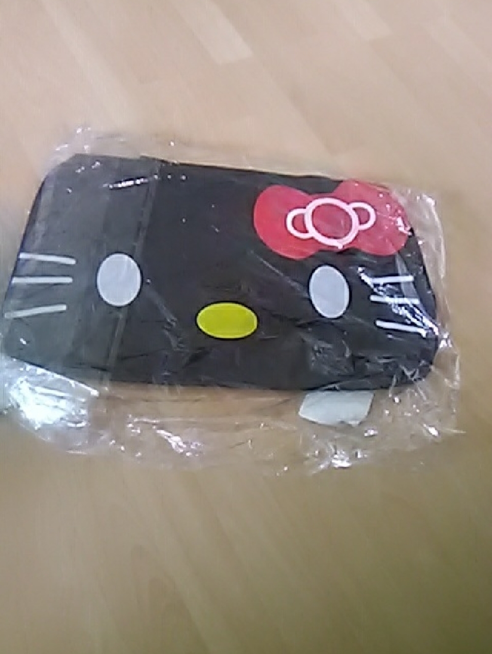 Hello Kitty Black Big Duffle Bag with Red Bow - Picture 2 of 3
